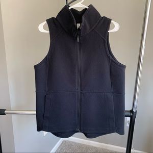 Black Lulu Lemon vest